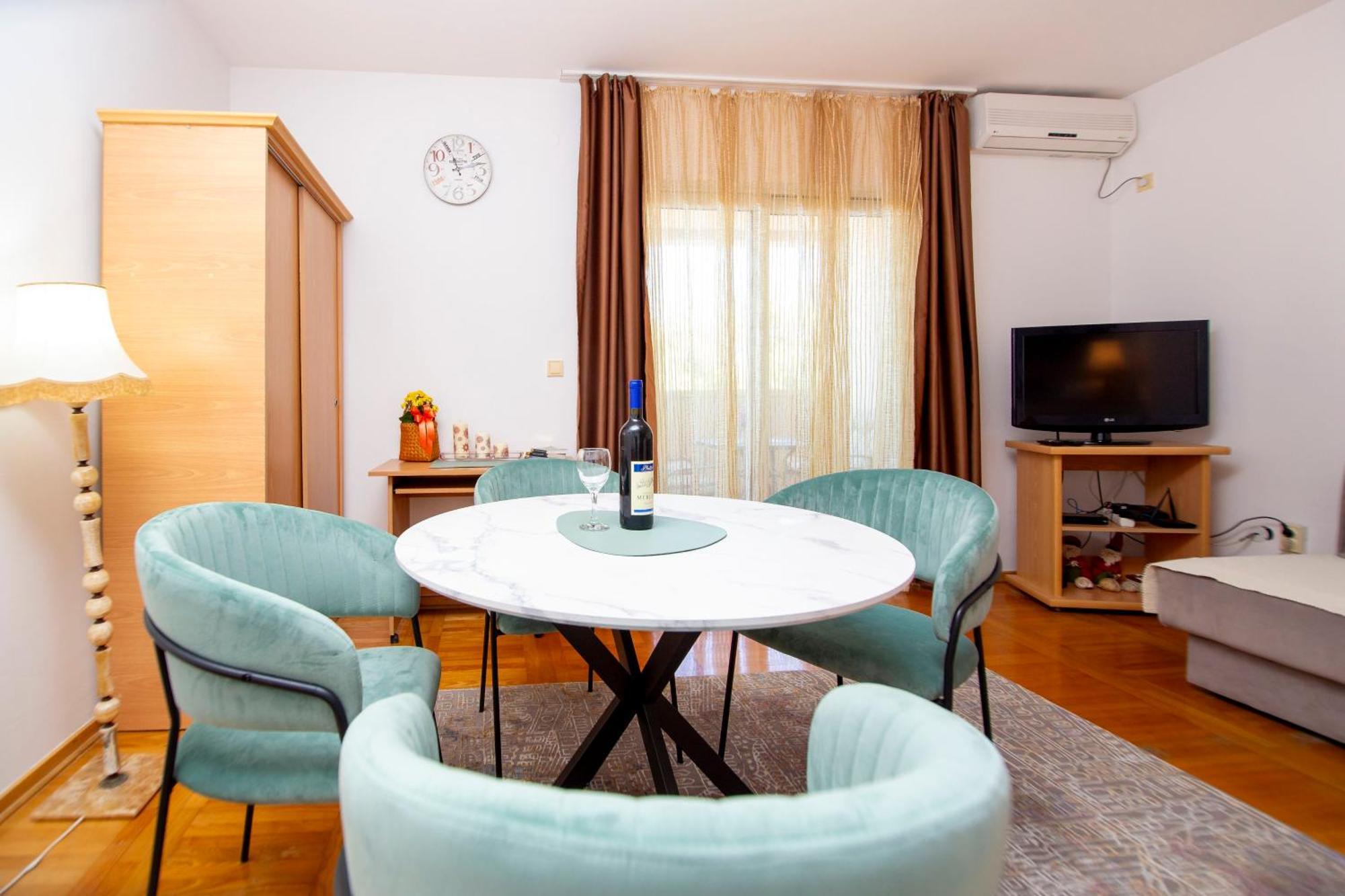 One Bedroom Apartment Ljilja Sveti Stefan Exterior photo